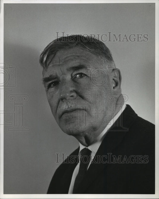 1963, Karl Detzer, Roving Editor of Reader's Digest - mjp09990 - Historic Images