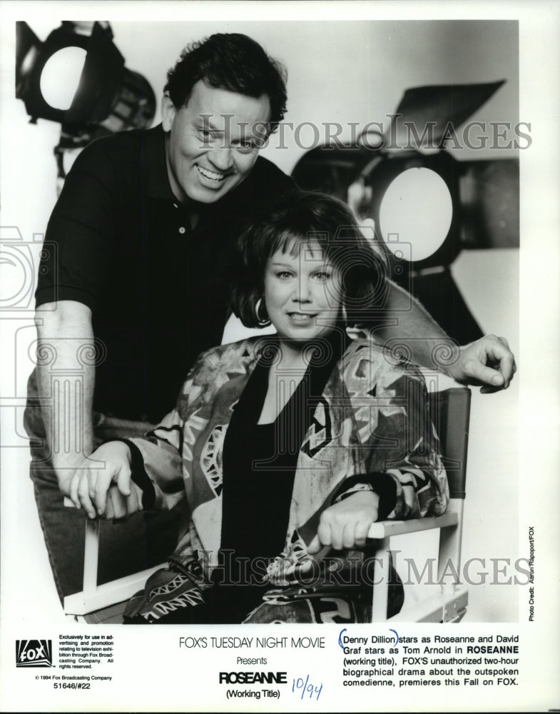 1994 Press Photo Denny Dillon, David Graf for "Roseanne" Biographical Drama FOX - Historic Images