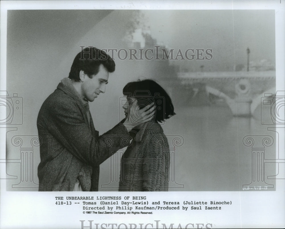 1987, Daniel Day-Lewis, Juliette Binoche in The Unbearable Lightness - Historic Images