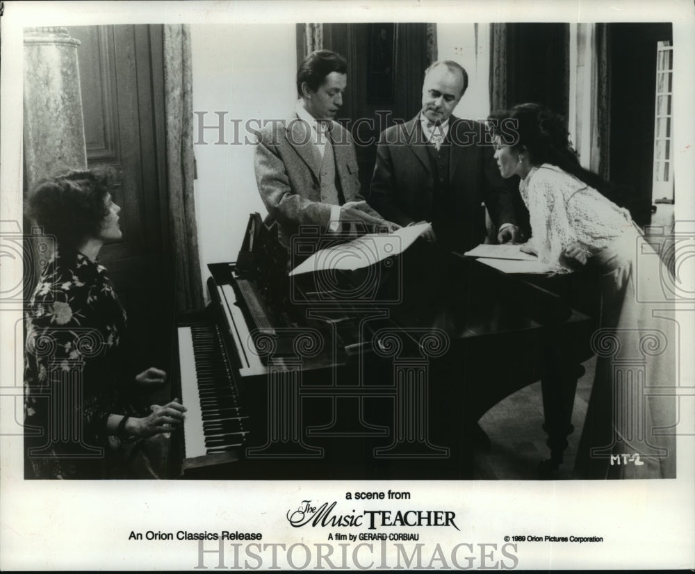 1989 Press Photo Sylvie Fennec and Philippe Volter star in The Music Teacher.- Historic Images