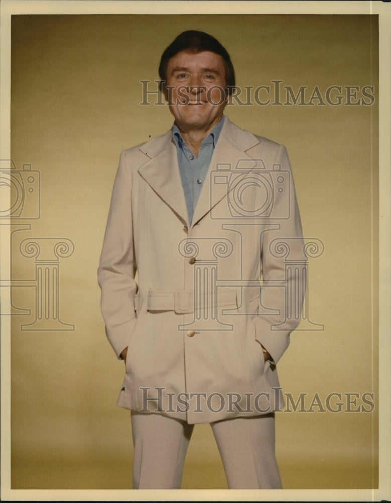 1975, Mike Douglas, entertainer and television host. - mjp10555 - Historic Images