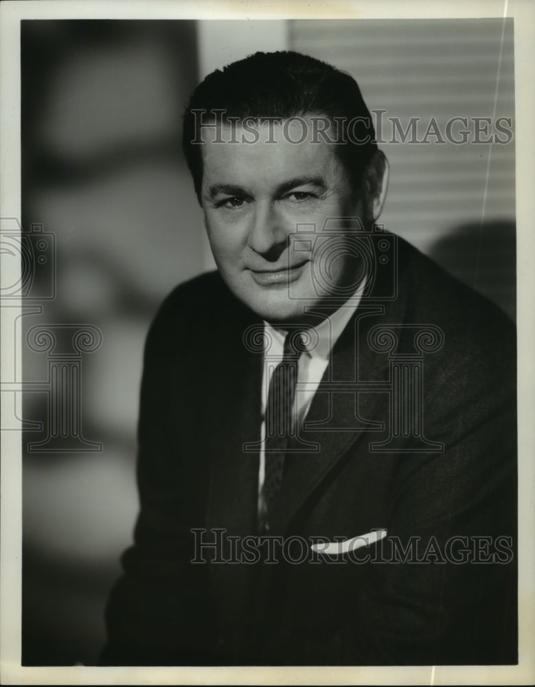 1964 Press Photo Actor Don DeFore star of The Adventures of Ozzie &amp; Harriet. - Historic Images