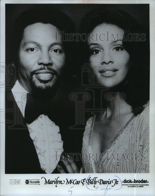 1977, Marilyn McCoo and Billy Davis Jr., husband and wife R&B singers - Historic Images