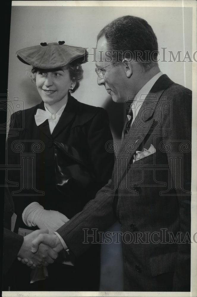 1943 Press Photo Milwaukee Symphony Orchestra conductor Julius Ehrlich. - Historic Images
