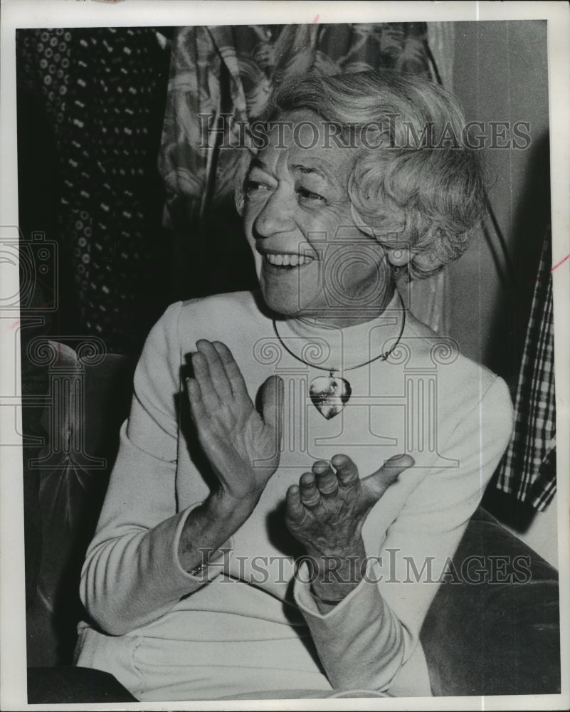 1974 Press Photo Florence Eiseman, designer of children's clothes. - mjp10679 - Historic Images