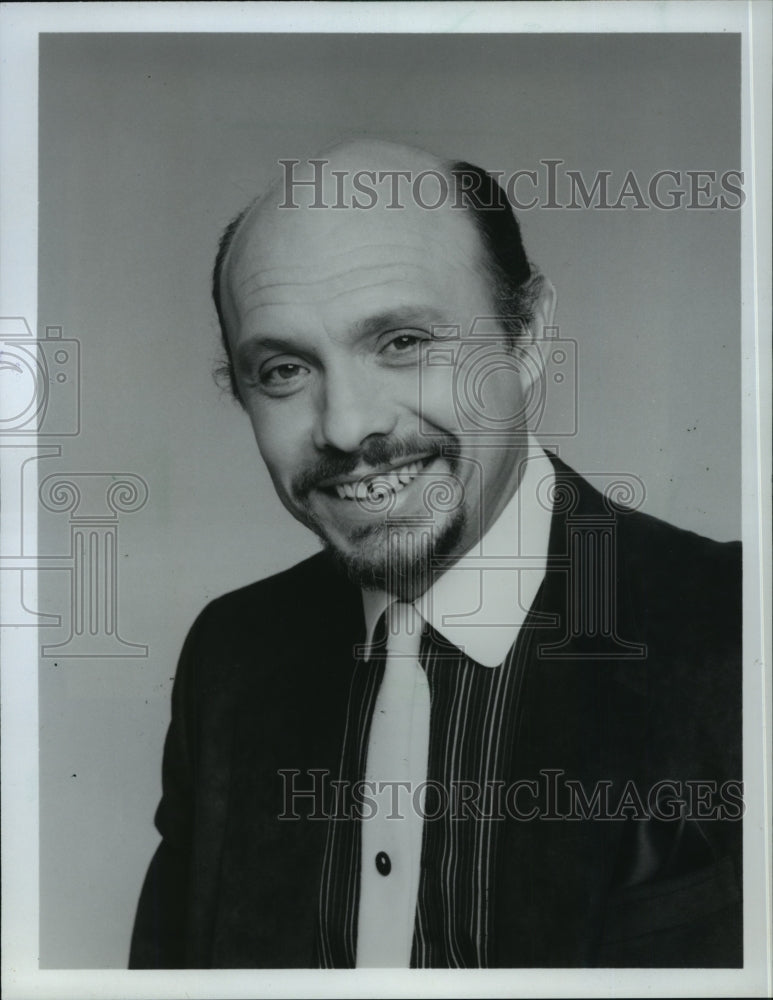 1984 Press Photo Hector Elizondo stars on a.k.a. Pablo, on ABC. - mjp10833 - Historic Images