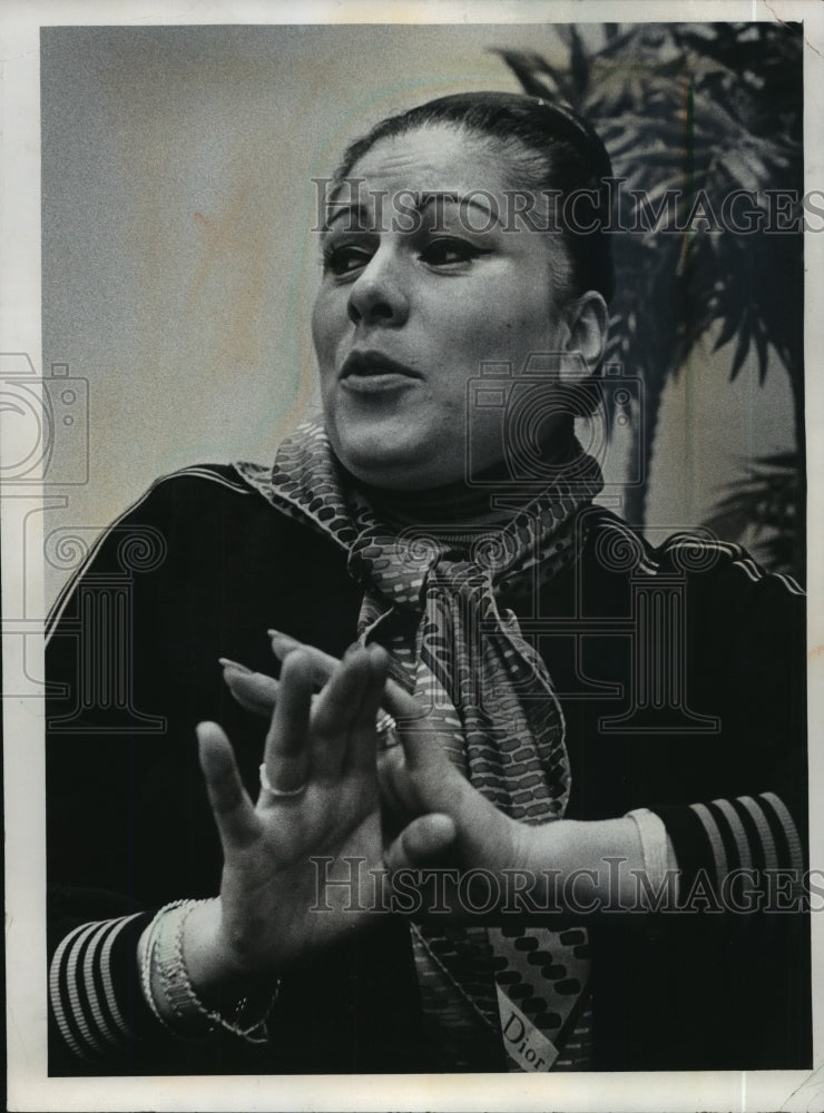 1981, Gilda Cruz-Romo, star of Madama Butterfly in Milwaukee. - Historic Images
