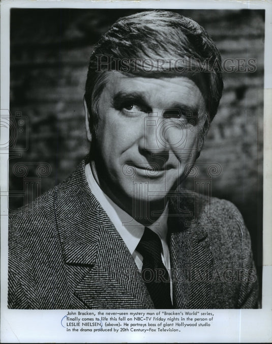1970 Press Photo Actor Leslie Nielsen as John Bracken for "Bracken's World" NBC - Historic Images