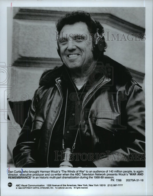 1988 Press Photo Director Dan Curtis for "War and Remembrance" ABC TV - Historic Images