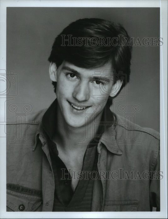 1983, Anthony Edwards stars on It Takes Two, on ABC. - mjp11260 - Historic Images