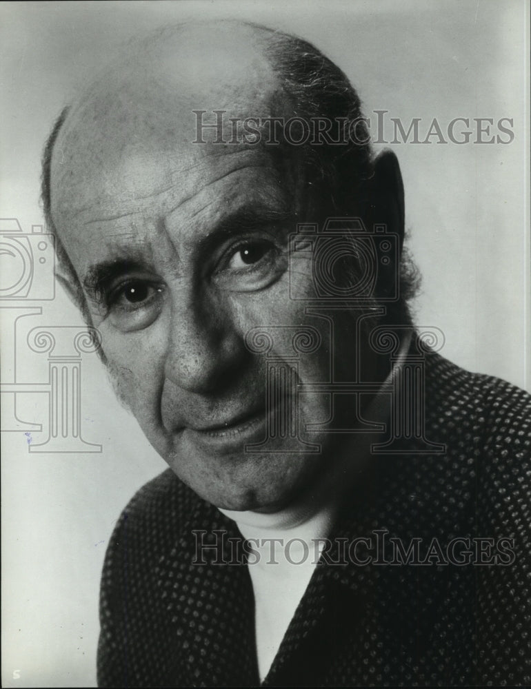 1980, Erich Leinsdorf to conduct at the Ravinia Festival. - mjp11333 - Historic Images
