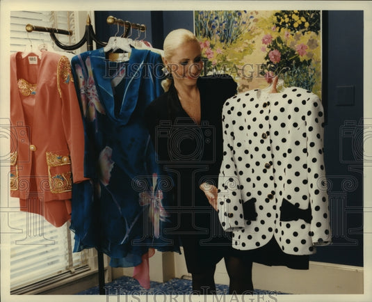 1992, Marte Bonet Lewis, General Manager, Zita, Milwaukee, Wisconsin - Historic Images