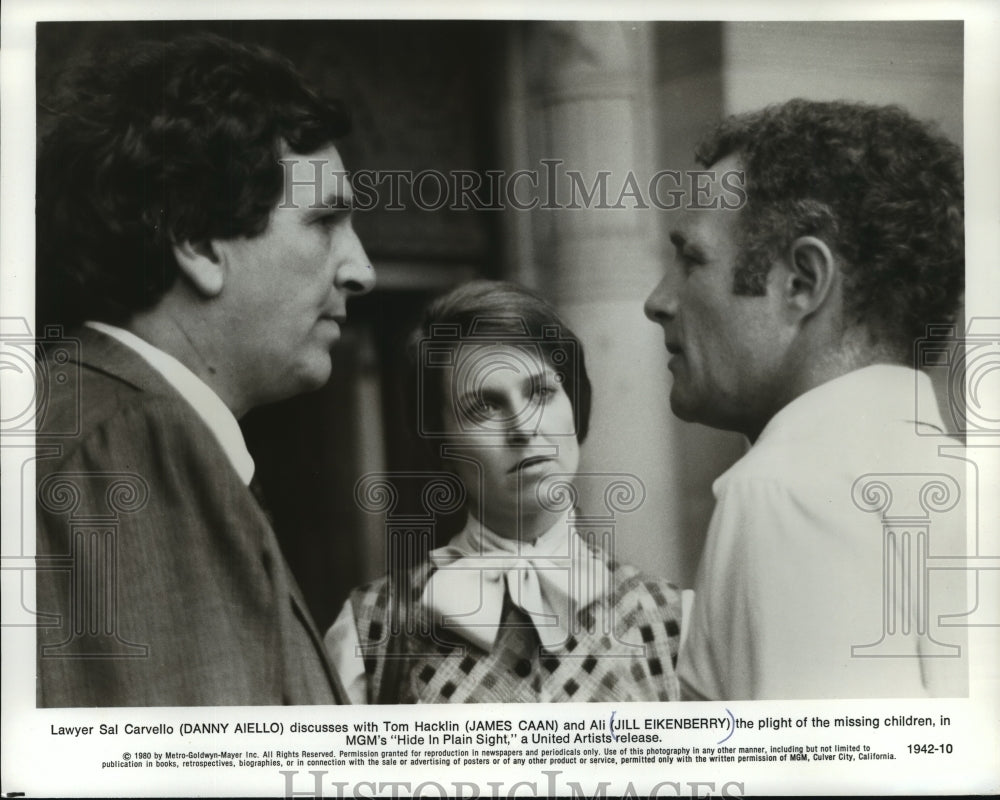 1980, Danny Aiello, James Caan, Jill Eikenberry "Hide in Plain Sight" - Historic Images