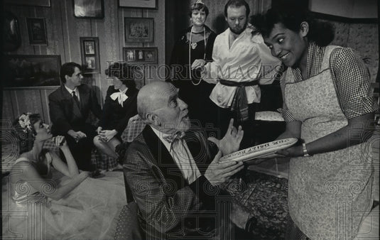 1986 Press Photo Cast of Falls Patio Players "You Can't Take It with You" Play-Historic Images