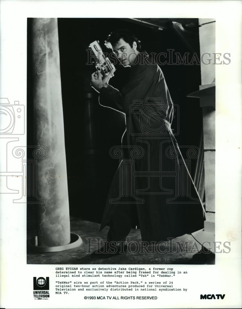 1993 Press Photo Actor Greg Evigan as Jake Cardigan in "TekWar" Movie - Historic Images