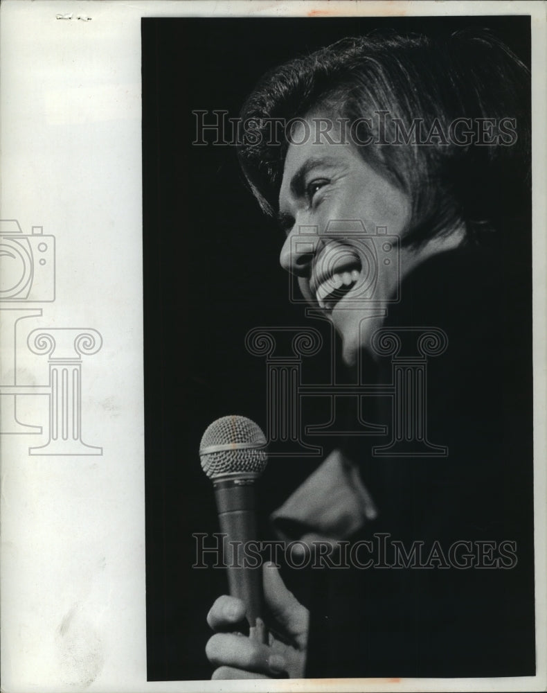 1972, Singer Wayne Newton - mjp12110 - Historic Images