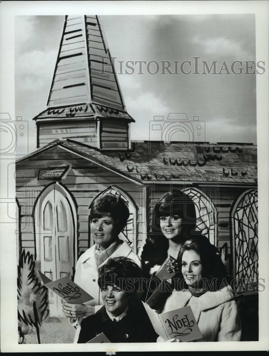 1969, Sandi Jensen, Tanya Falan, Salli Flynn "The Lawrence Welk Show" - Historic Images