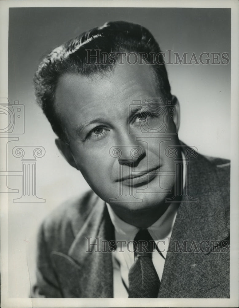 1956 Press Photo Clifton Fadiman, Host "Quiz Kids" CBS TV Series - mjp12213 - Historic Images