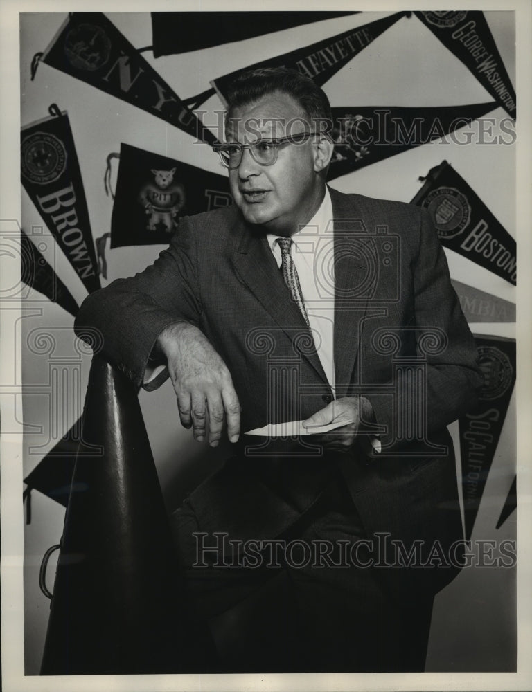 1964, Clifton Fadiman, Host &quot;Alumni Fun&quot; CBS TV Series - mjp12218 - Historic Images
