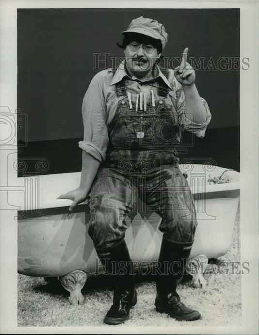 1974 Press Photo Marshal Efron on "God's Country" on CBS-TV - mjp12372 - Historic Images