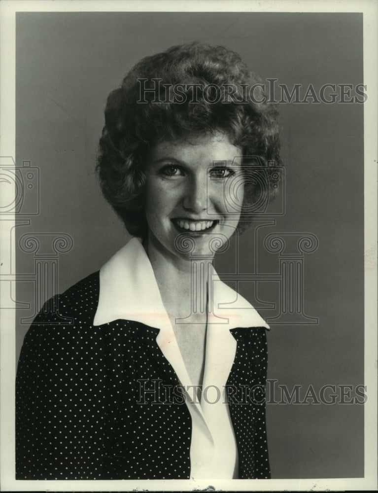 1975 Press Photo Stephanie Edwards, one of three hosts of ABC's "AM America" - Historic Images