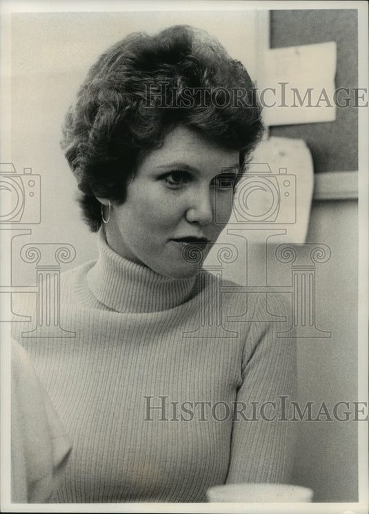 1974 Press Photo Stephanie Edwards is co-host on ABC's new "AM America"-Historic Images
