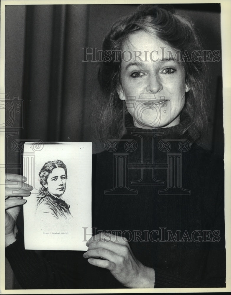 1980, Actress Jill Eikenberry Holding Victoria Woodhull Portrait - Historic Images