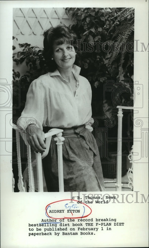 1984 Press Photo Audrey Eyton, Diet Book Author "The F-Plan Diet" Bantam Books - Historic Images