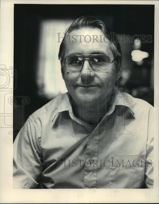 Press Photo Professional Clown Dennnis Erickson, aka "Ding A. Ling" - mjp12535 - Historic Images