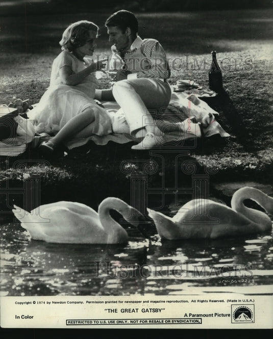 1974, Actress Mia Farrow, Robert Redford in "The Great Gatsby" Movie - Historic Images