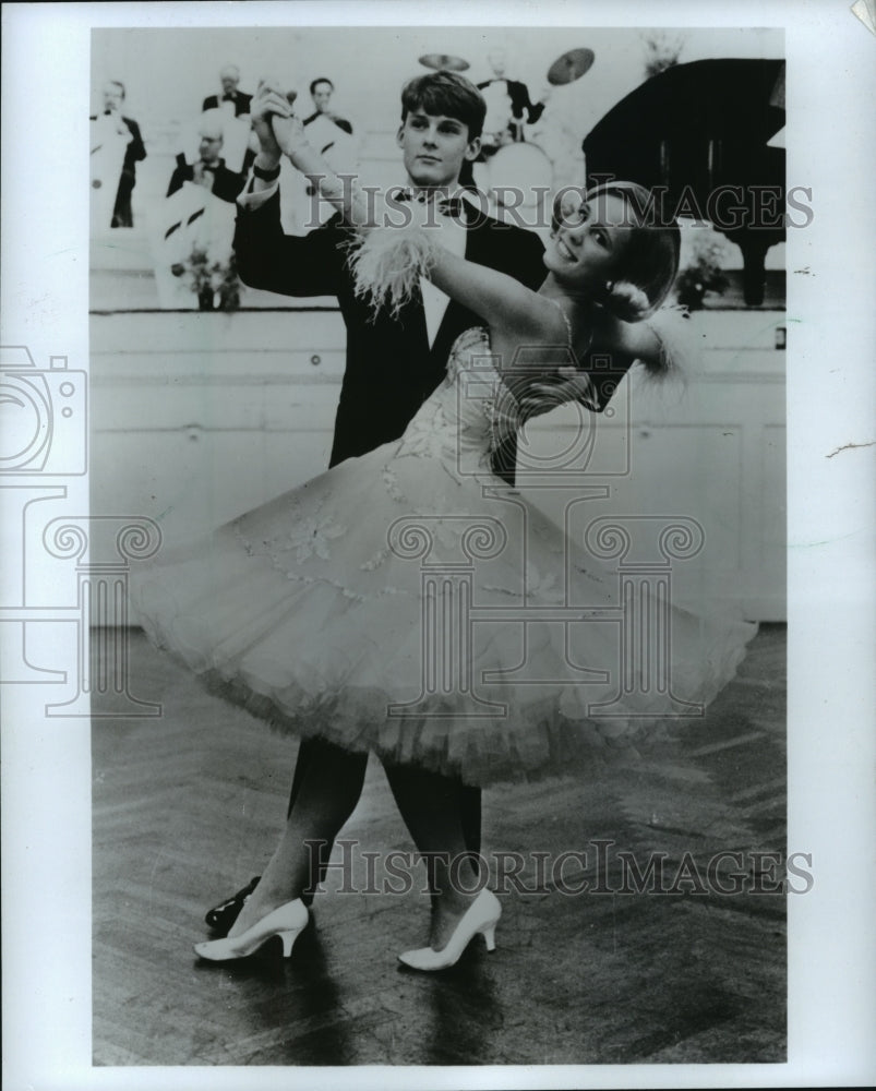 1986, Adam Tonsberg and Ulrikke Bondo in Twist and Shout. - Historic Images