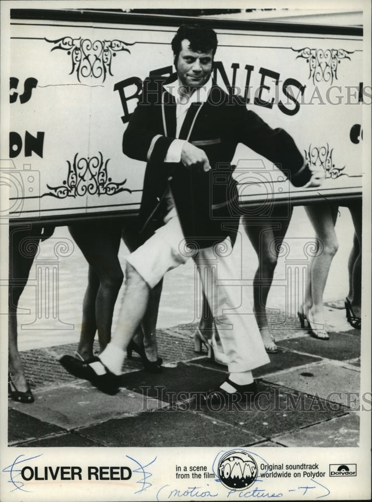 1984 Press Photo Oliver Reed in a scene from the film Tommy. - mjp12959 - Historic Images