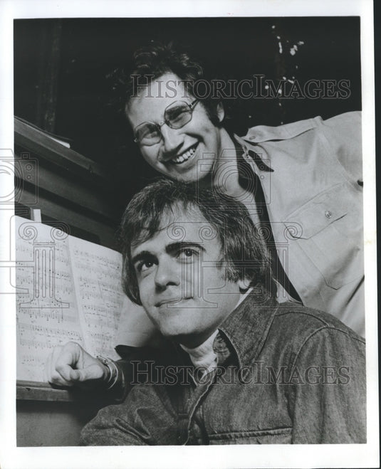 1976 Press Photo Comics David Finkle, Bill Weeden - mjp12999-Historic Images