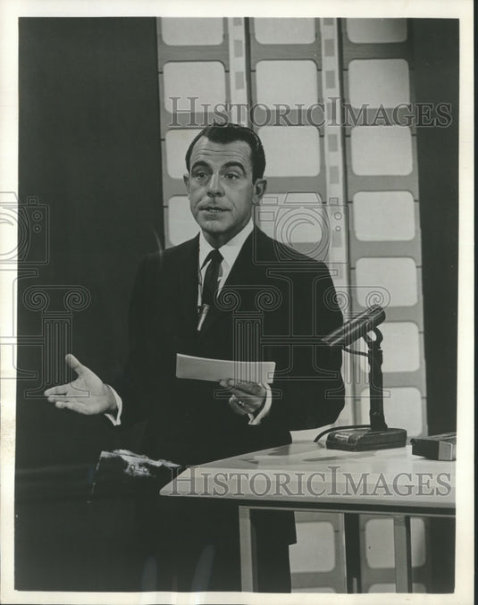 1963 Press Photo George Fenneman, Host "Your Funny, Funny Films" ABC TV Series - Historic Images