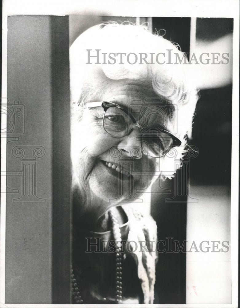 1974 Press Photo Ressie Fix, Age 81, Actress in TV Commercials - mjp13144-Historic Images