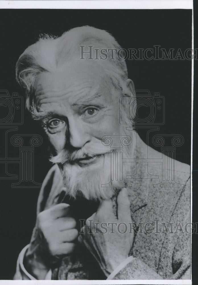 1966 Press Photo Bramwell Fletcher in The Bernard Shaw Story, in Milwaukee. - Historic Images