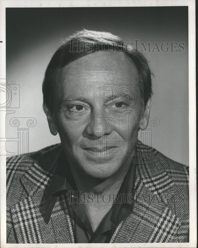 1974, "Needles and Pins" star Norman Fell - mjp13327 - Historic Images