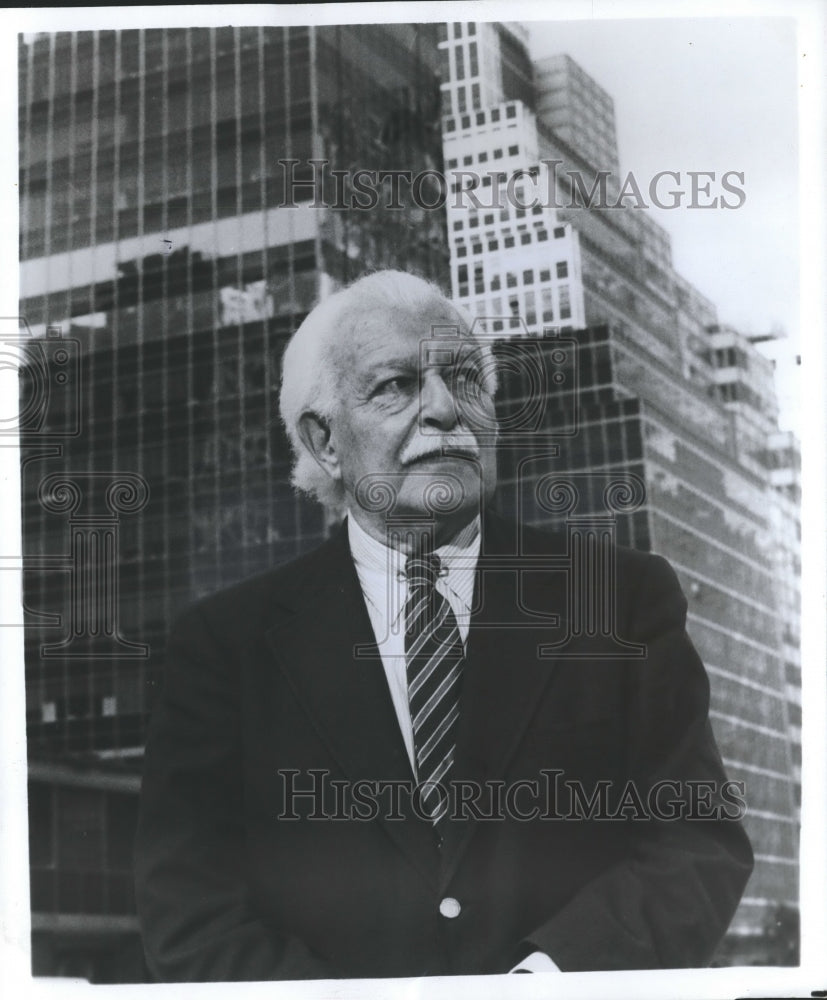 1976 Press Photo Conductor Arthur Fiedler in New York at Carnegie Hall. - Historic Images