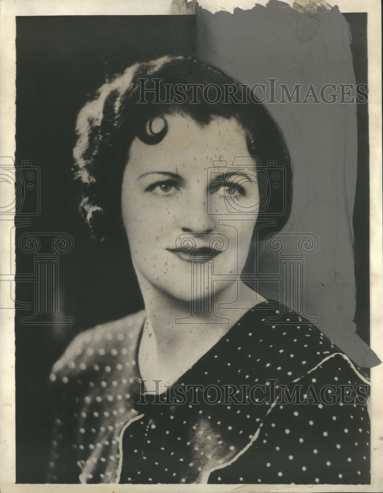 1935 Press Photo Actress Gracie Fields, &quot;Look Up And Laugh.&quot; - mjp13384 - Historic Images