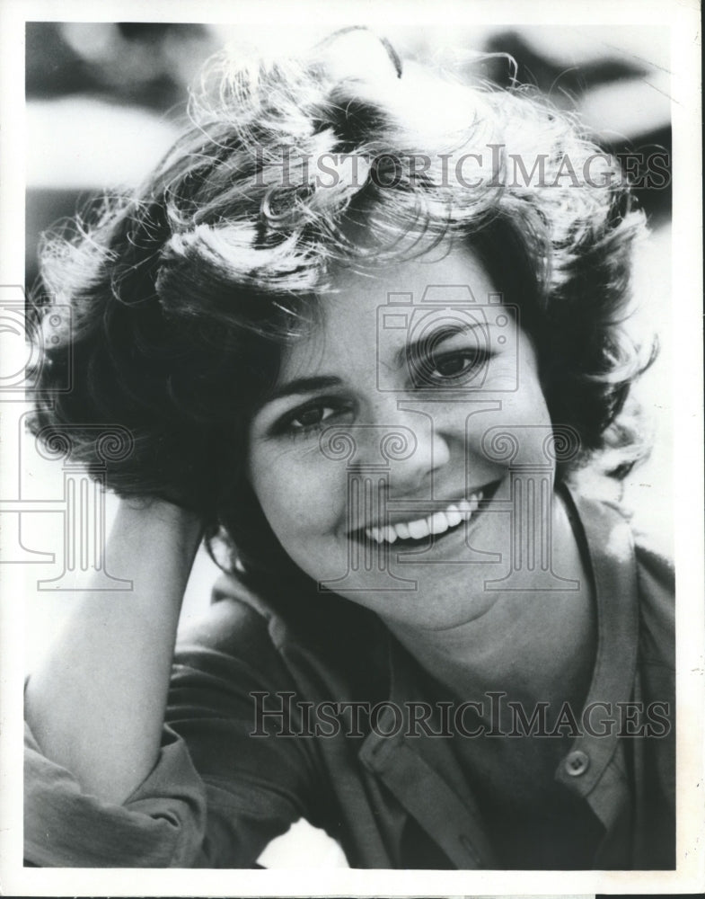 1982 Press Photo Sally Field in "Beyond The Poseidon Adventure" - mjp13406 - Historic Images