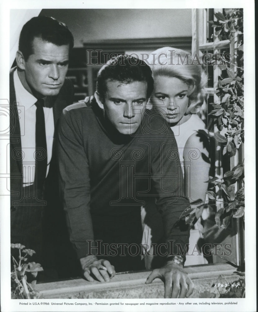 1966, "A Man Could Get Killed" star Tony Franciosa with co-stars - Historic Images