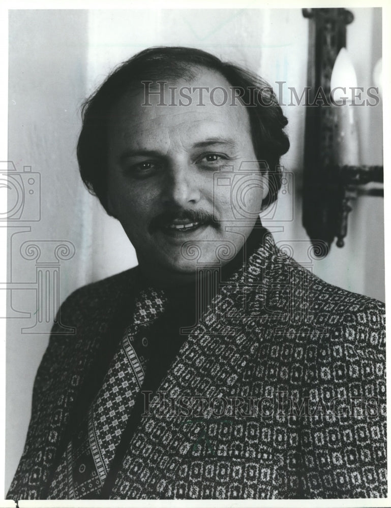 1988 Press Photo Dennis Franz returns to "Hill Street Blues" role Norman Buntz - Historic Images