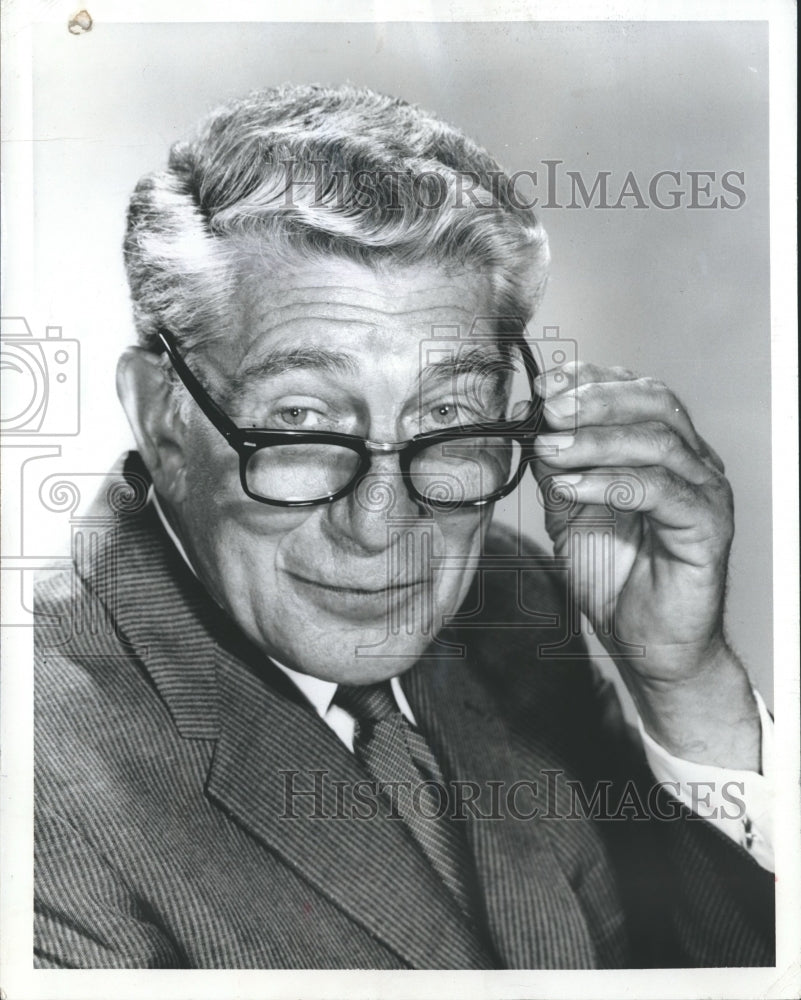 1963 Press Photo Milwaukee native Eduard Franz, star of "Breaking Point" - Historic Images