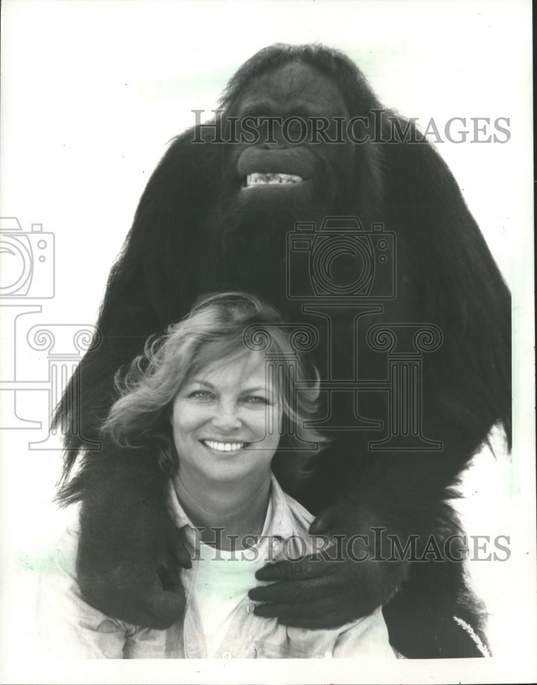 1987, Louise Fletcher with Casey, star in &quot;A Summer to Remember&quot; - Historic Images