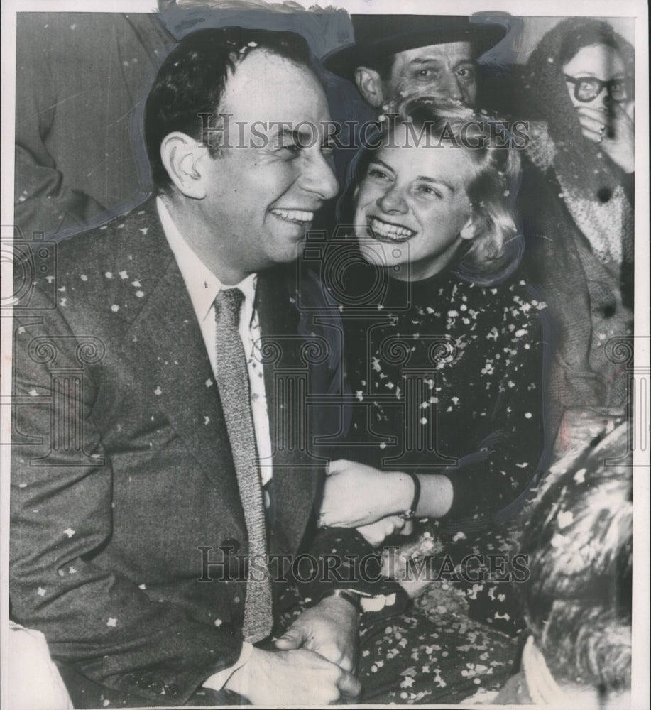 1954 Press Photo Jose Ferrer and wife Rosemary Clooney in Nice, France - Historic Images