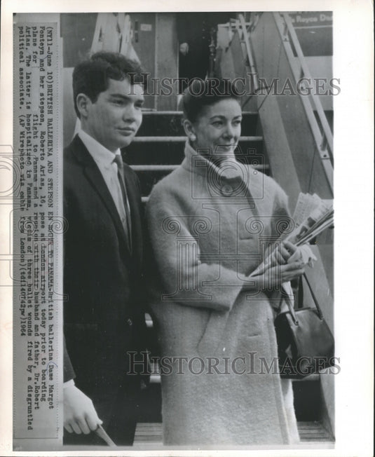 1964, British ballerina Margot Fonteyn and stepson Roberto, London - Historic Images