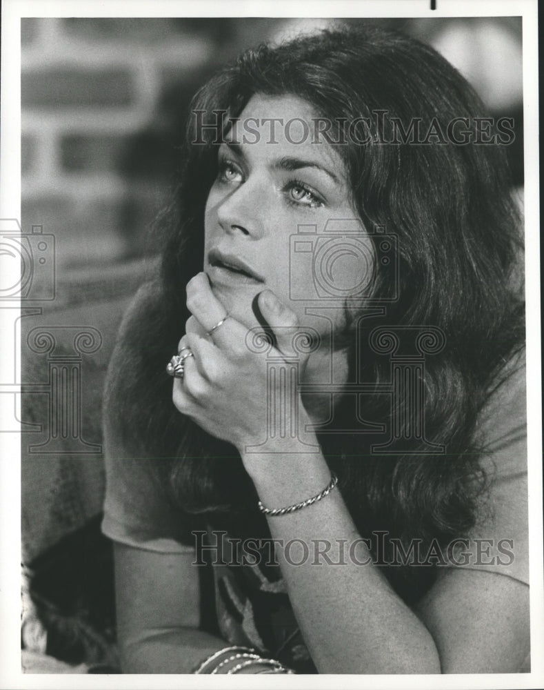 1975 Press Photo Actress Meg Foster as Nora in &quot;Sunshine&quot; TV series. - Historic Images