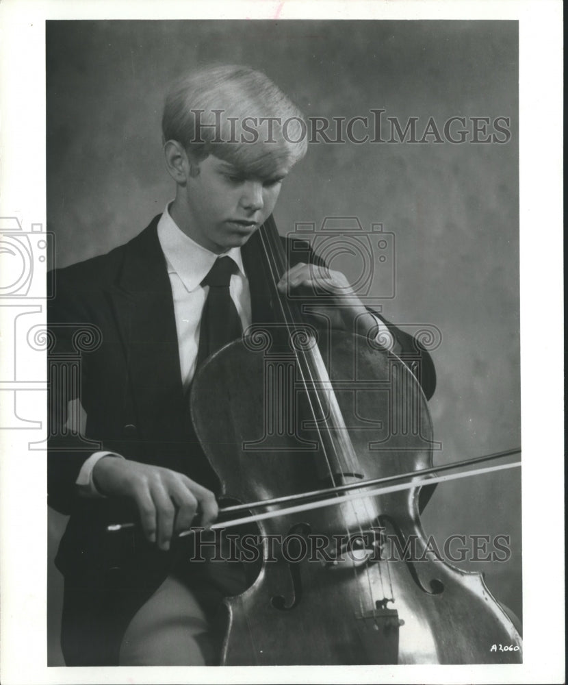 1971, Lawrence Foster, 19 year old cellist. - mjp13876 - Historic Images