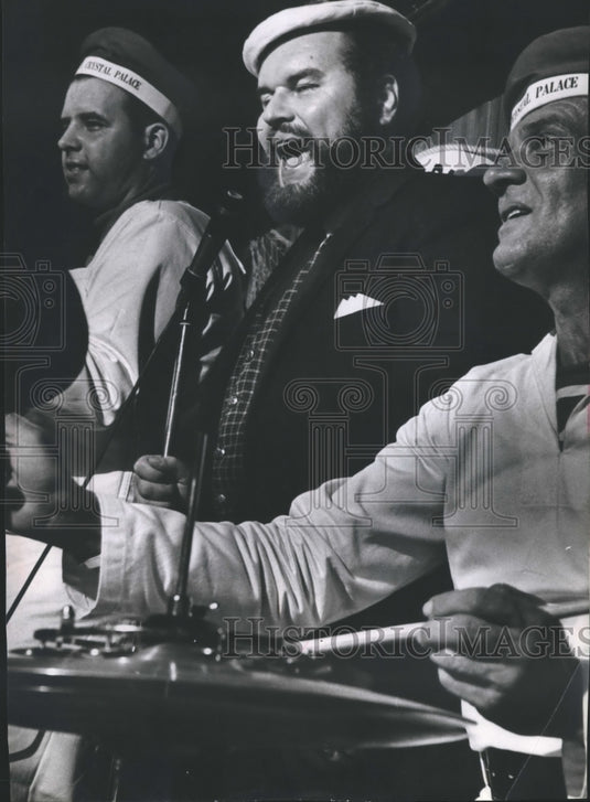 1964, Milwaukee Repertory Theater cast member Harry Frazier - Historic Images