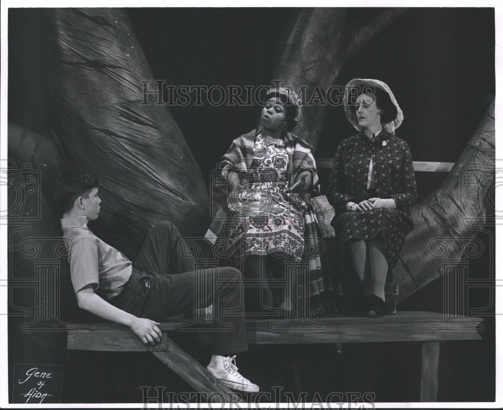 1966, Joanna Featherstone will be in musical of Capote&#39;s work - Historic Images